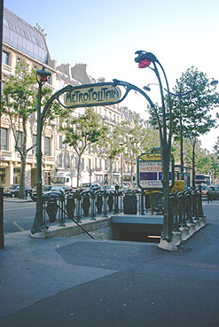 Entrée de métro Architecte Hector Guimard