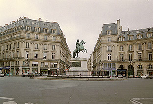 Place des Victoires